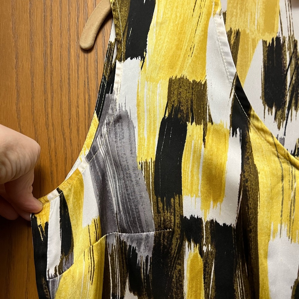 Kasper sleeveless blouse - Picture 5 of 5